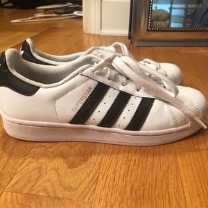 Women’s Adidas Superstar Sneaker